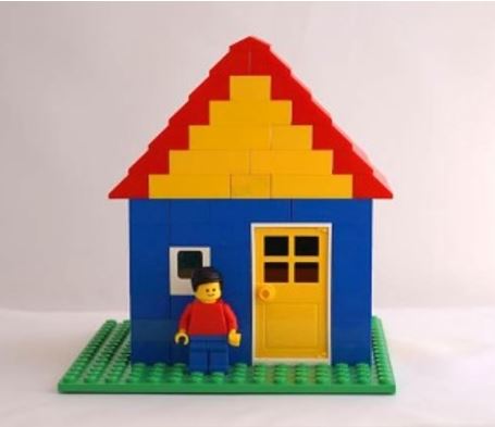 simple lego house